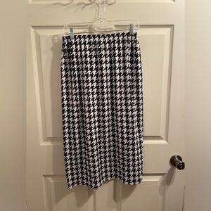 Houndstooth Skirt